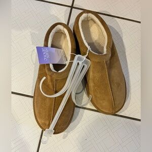 Stars above Cozy Brown Slippers